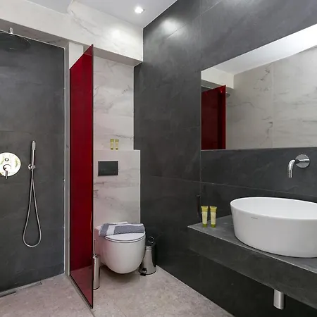 The Elegant فندق بوتوس