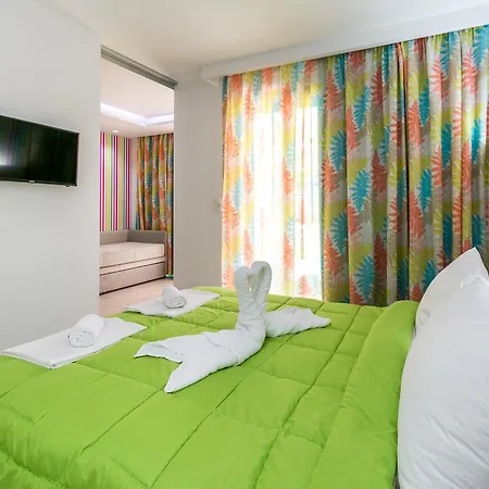 The Elegant Hotel